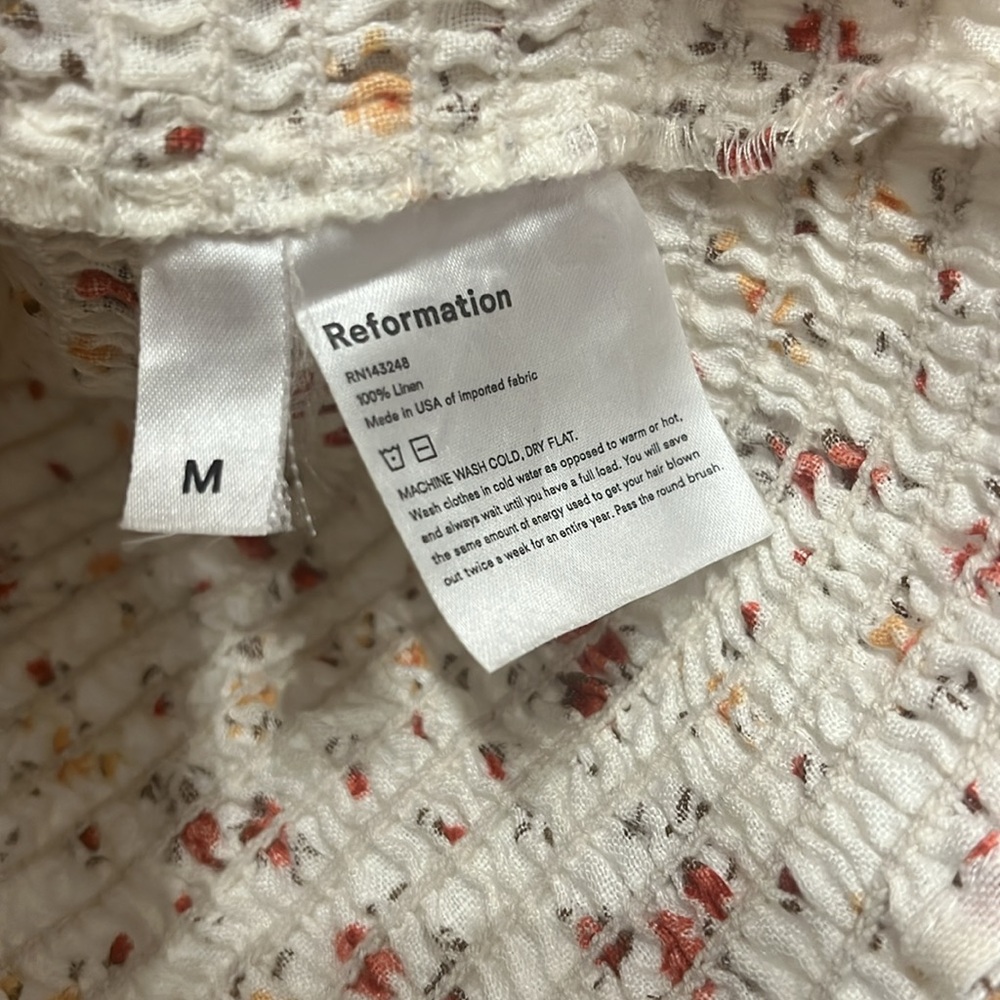 Reformation ‘Clementine’ Floral Print Smocked Puff Sleeve Linen Top - Picture 7 of 7
